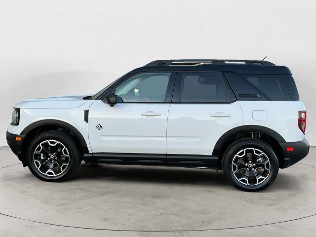 Certified 2025 Ford Bronco Sport Outer Banks w/ Outer Banks Tech Package+ AWD/4WD image 8