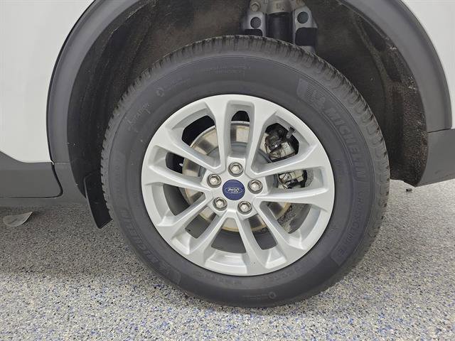 Certified 2021 Ford Escape SE image 5