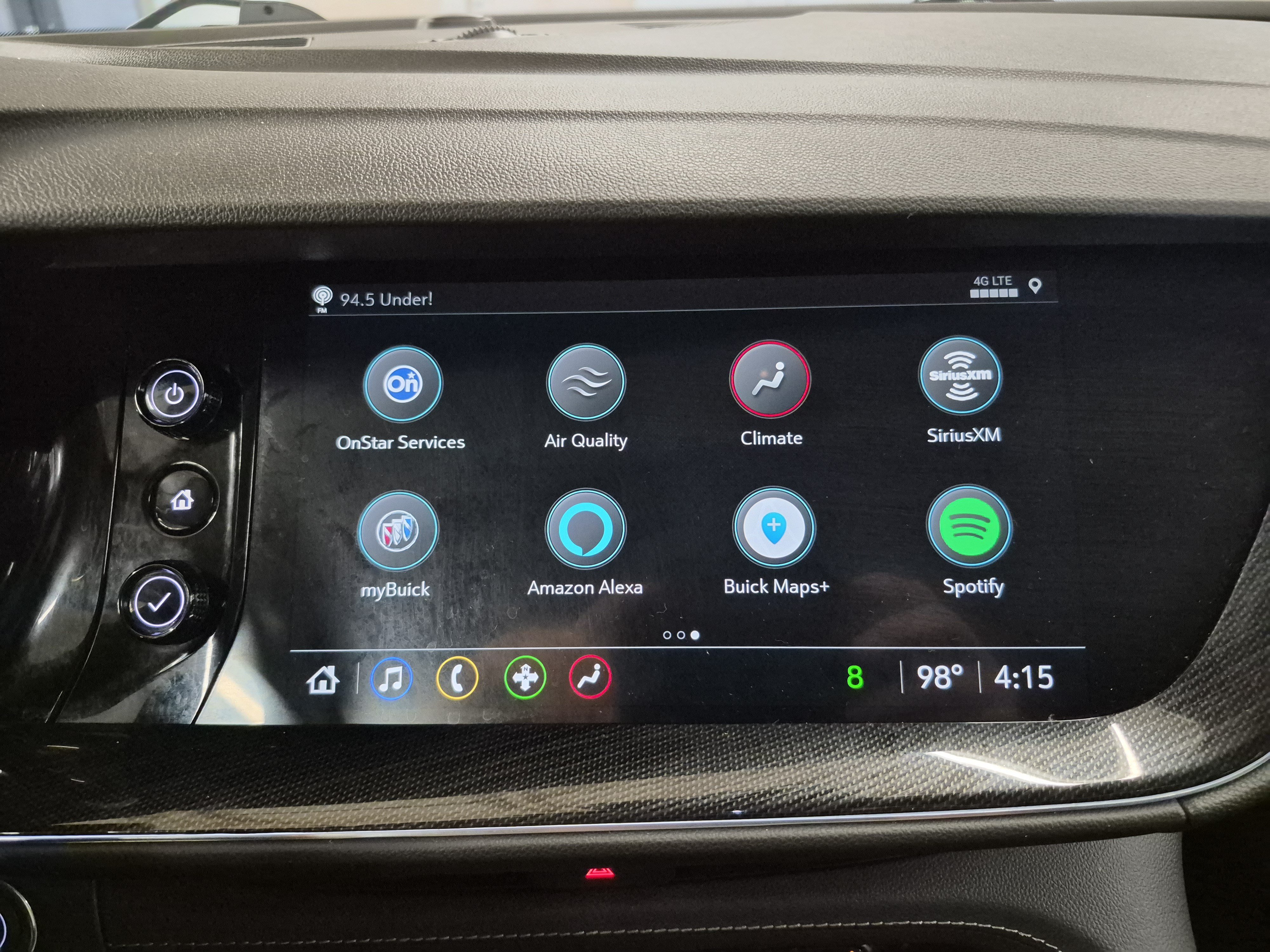 Used 2023 Buick Envision Essence w/ Sport Touring Package FWD image 33