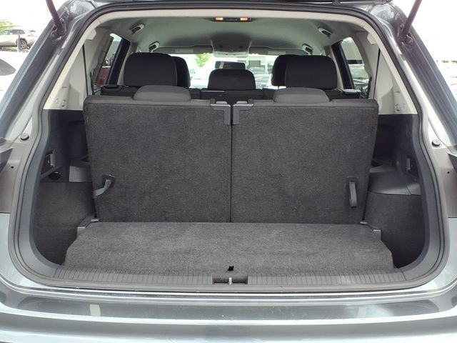 Used 2021 Volkswagen Tiguan S FWD image 9