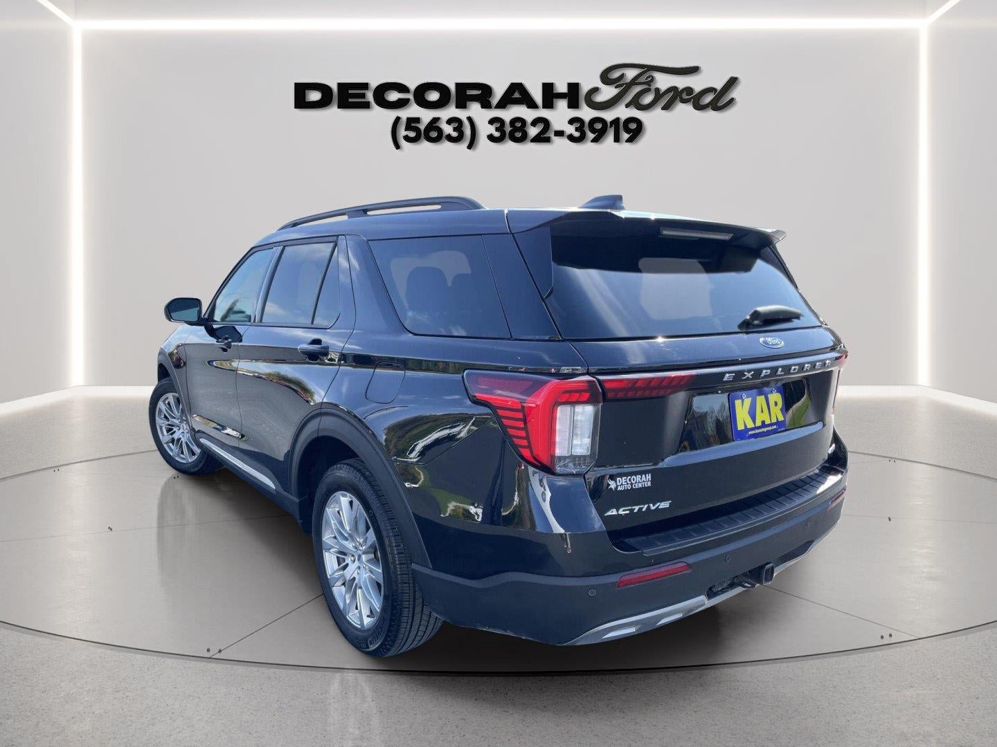 Certified 2025 Ford Explorer Active w/ Active Comfort Package AWD/4WD image 5