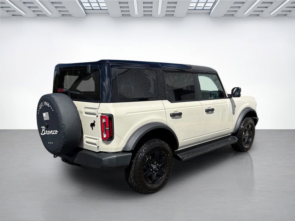 Certified 2025 Ford Bronco Outer Banks AWD/4WD image 3