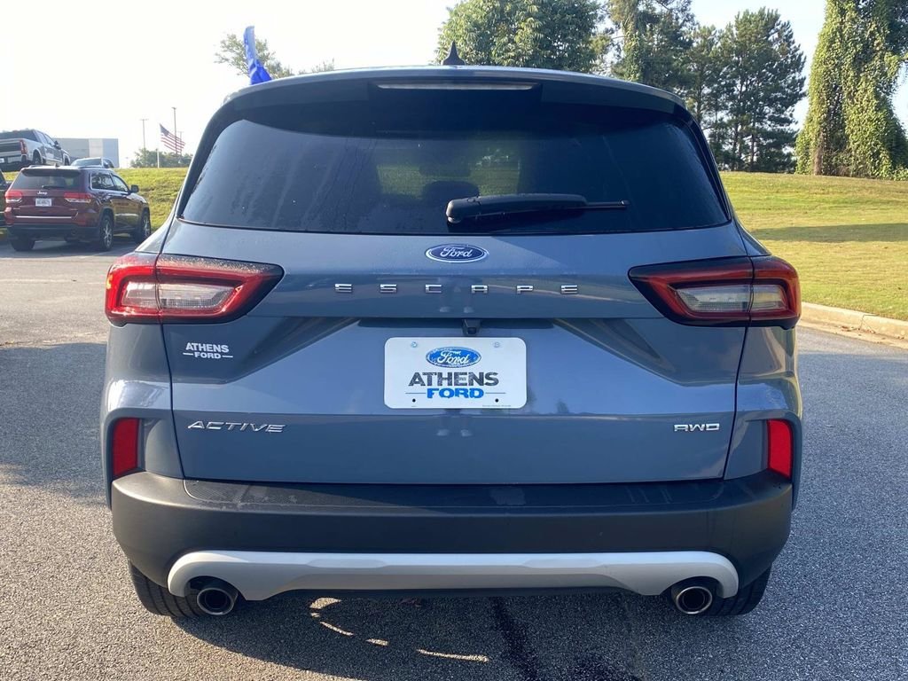 Certified 2024 Ford Escape Active AWD/4WD image 4