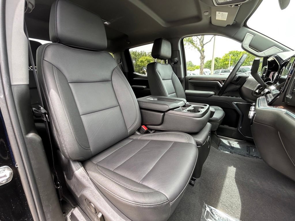 Used 2026 GMC Sierra 1500 SLT RWD image 29