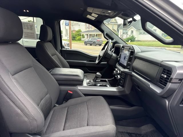 Certified 2025 Ford F150 XLT w/ Equipment Group 302A MID AWD/4WD image 33