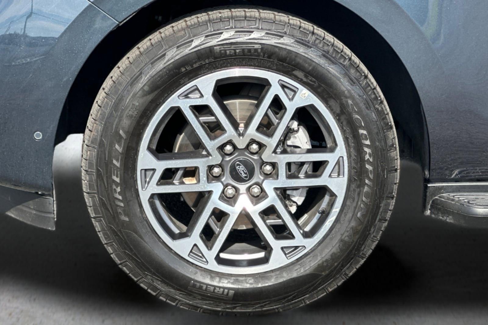 Certified 2025 Ford Expedition Max Active AWD/4WD image 25
