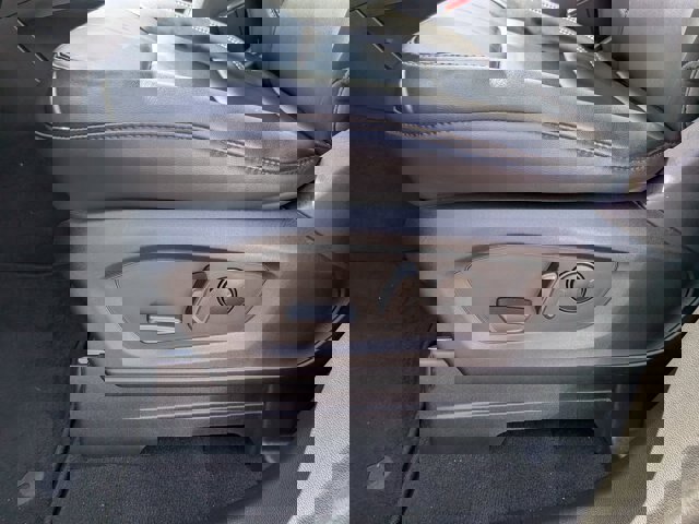 Certified 2023 Ford Explorer XLT w/ Equipment Group 202A RWD image 16