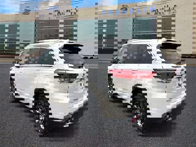 Used 2019 Toyota Highlander Limited image 5