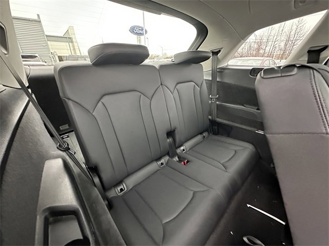 Used 2024 Audi Q7 2.0T Premium Plus image 38