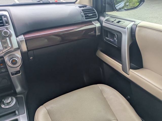 Used 2018 Toyota 4Runner Limited AWD/4WD image 19