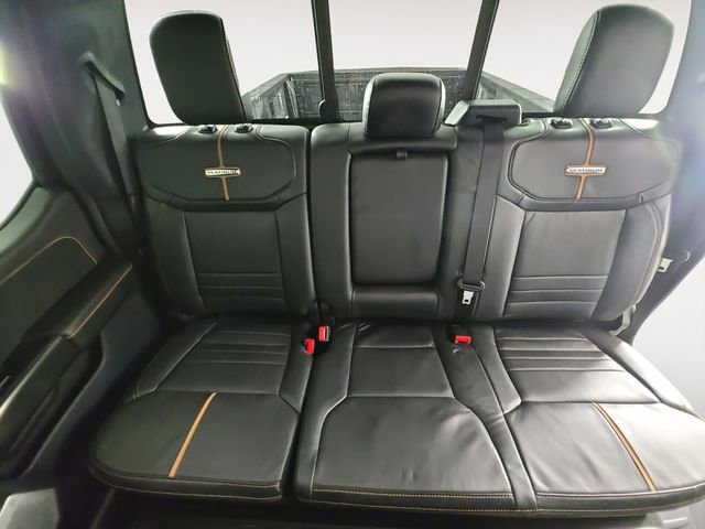 Certified 2024 Ford F350 Platinum w/ Tremor Off-Road Package image 13