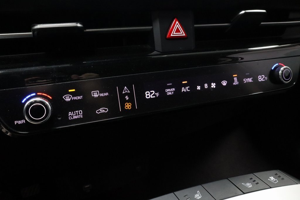 Used 2023 Kia EV6 Wind image 33