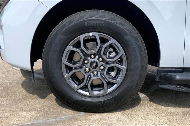 Certified 2025 Ford Expedition Active RWD image 15
