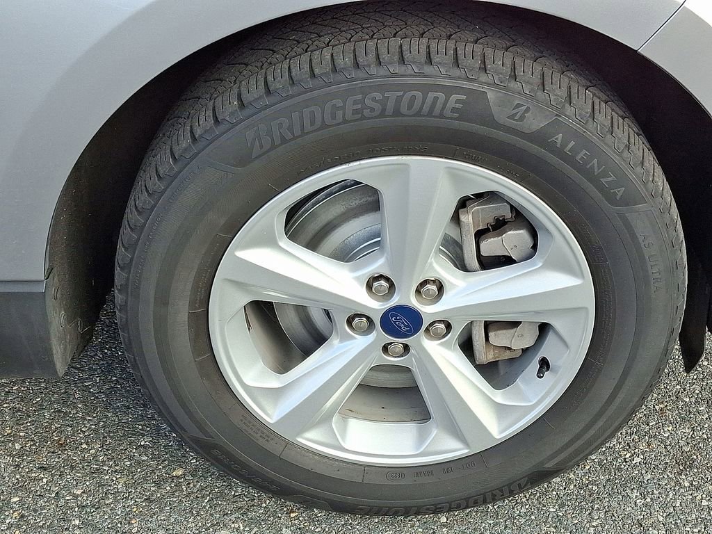 Certified 2022 Ford Edge SE image 8