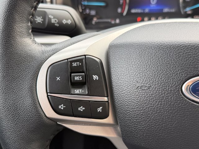 Certified 2024 Ford Explorer XLT w/ Equipment Group 202A AWD/4WD image 21