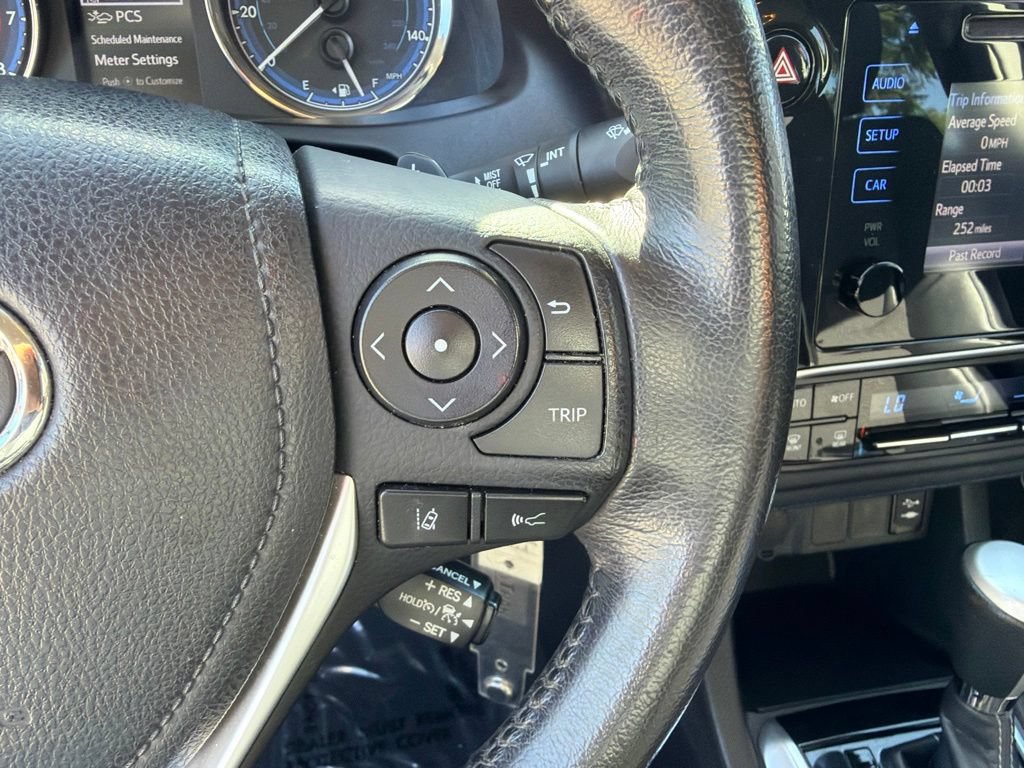 Used 2019 Toyota Corolla SE w/ Carpet Mat Package (TMS) FWD image 26