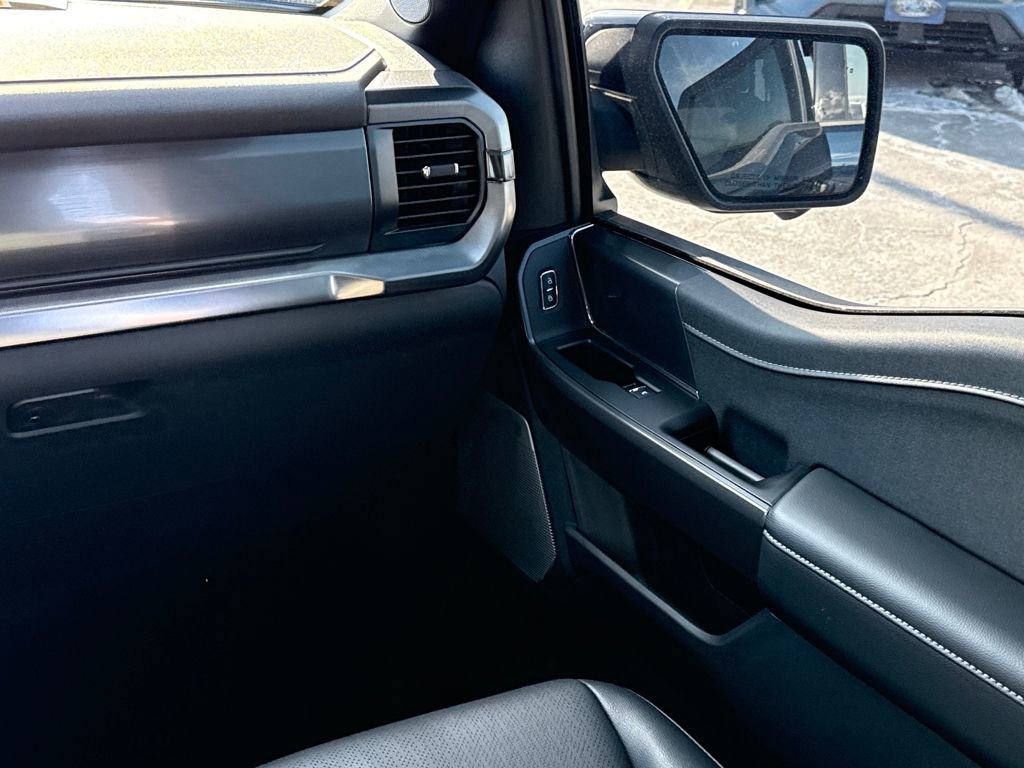 Certified 2025 Ford F150 Lariat w/ Equipment Group 501A Mid image 15