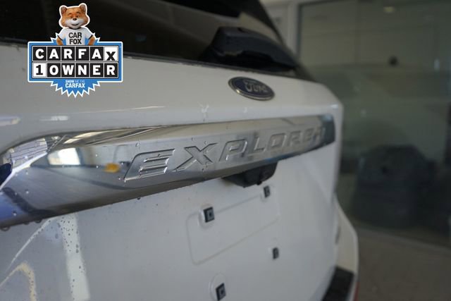 Certified 2023 Ford Explorer Limited w/ Limited Technology Package image 13