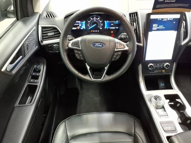 Certified 2024 Ford Edge SEL w/ Convenience Package AWD/4WD image 11