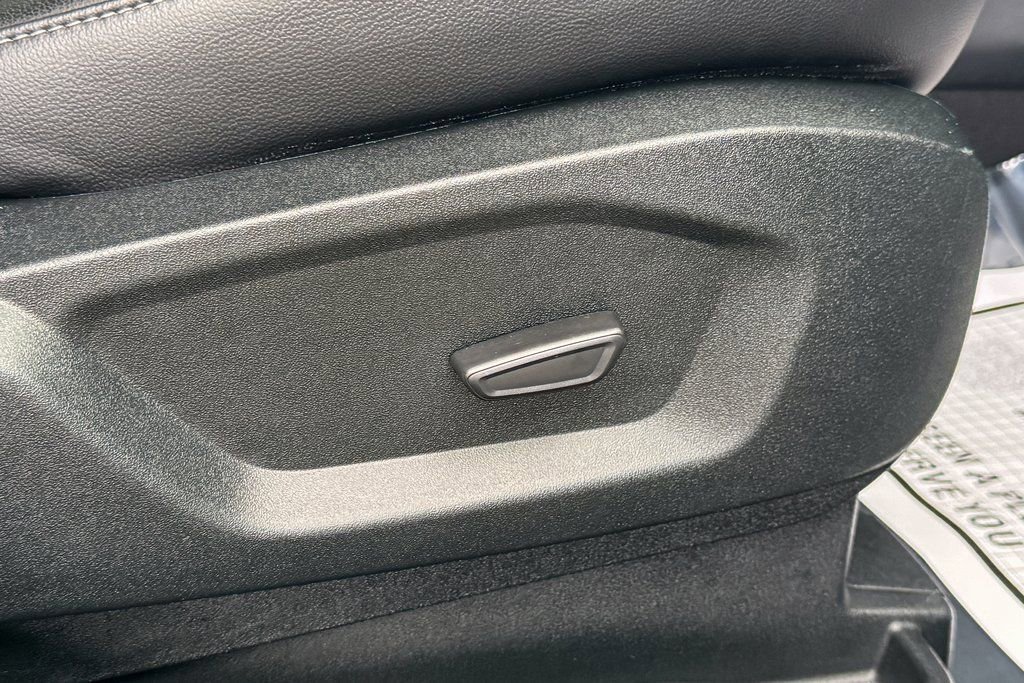 Certified 2022 Ford Edge SEL w/ Convenience Package image 13