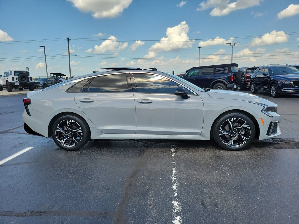 Used 2025 Kia K5 GT-Line w/ GT-Line Premium Package FWD image 3