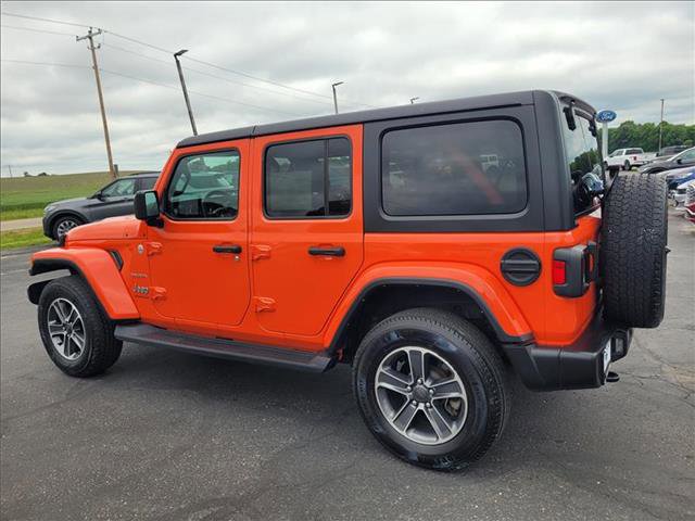 Used 2023 Jeep Wrangler Unlimited Sahara AWD/4WD image 11