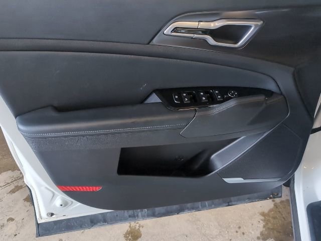 Used 2023 Kia Sportage EX w/ EX Premium Package image 8