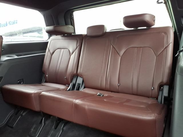 Certified 2022 Ford Expedition Limited AWD/4WD image 11