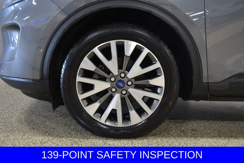 Certified 2021 Ford Escape Titanium AWD/4WD image 10