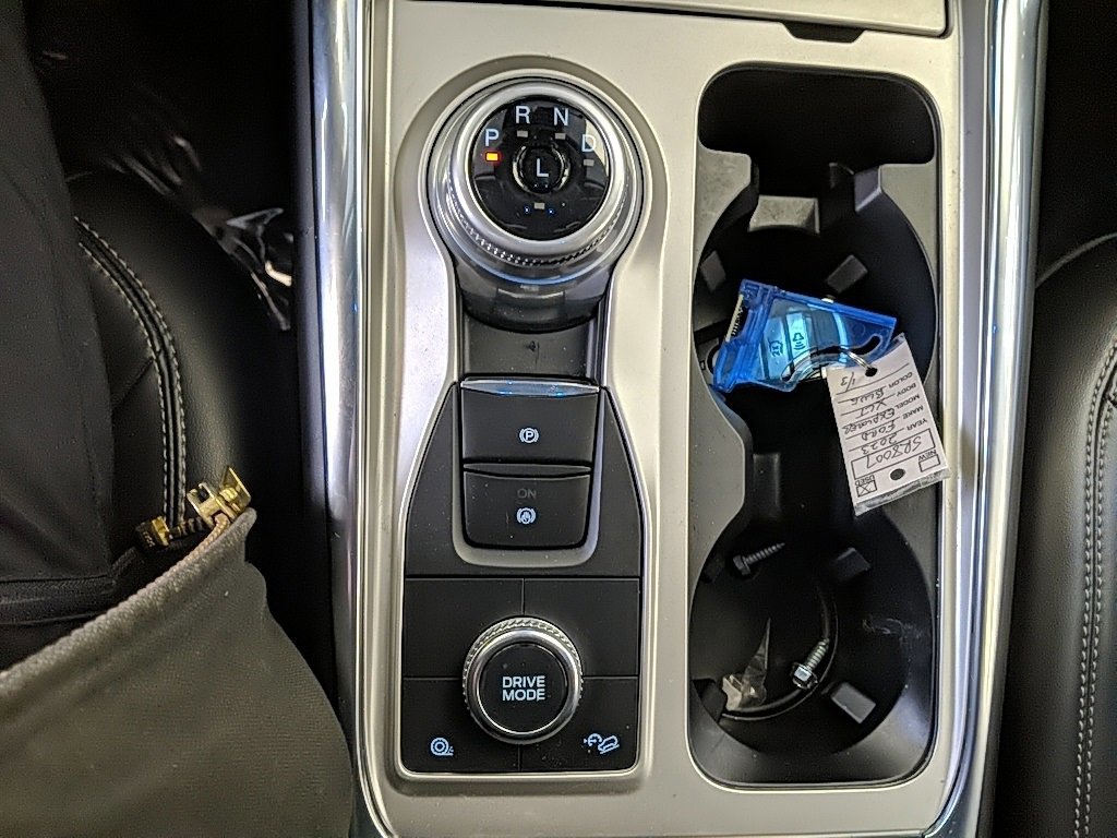 Certified 2023 Ford Explorer XLT w/ Equipment Group 202A image 22