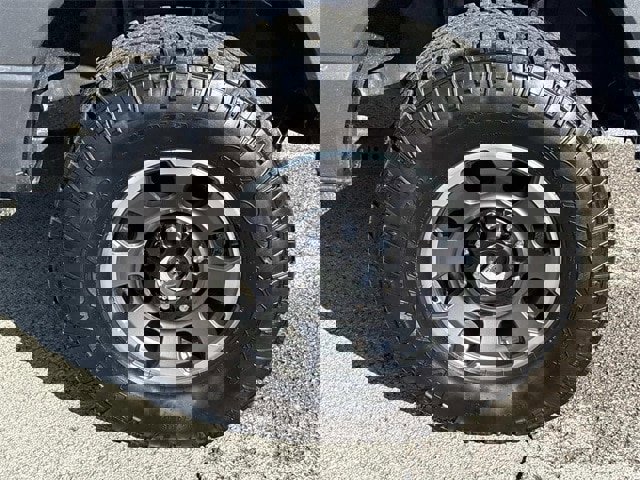 Certified 2024 Ford F250 Lariat w/ Lariat Ultimate Package image 9