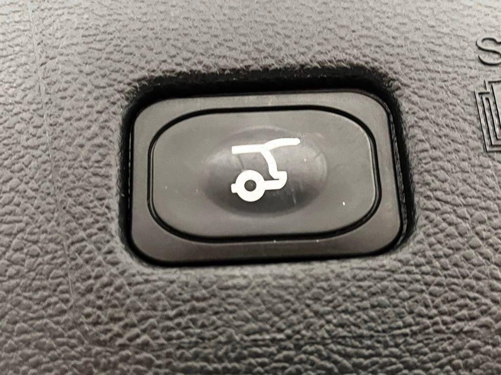 Certified 2022 Ford Edge Titanium image 14