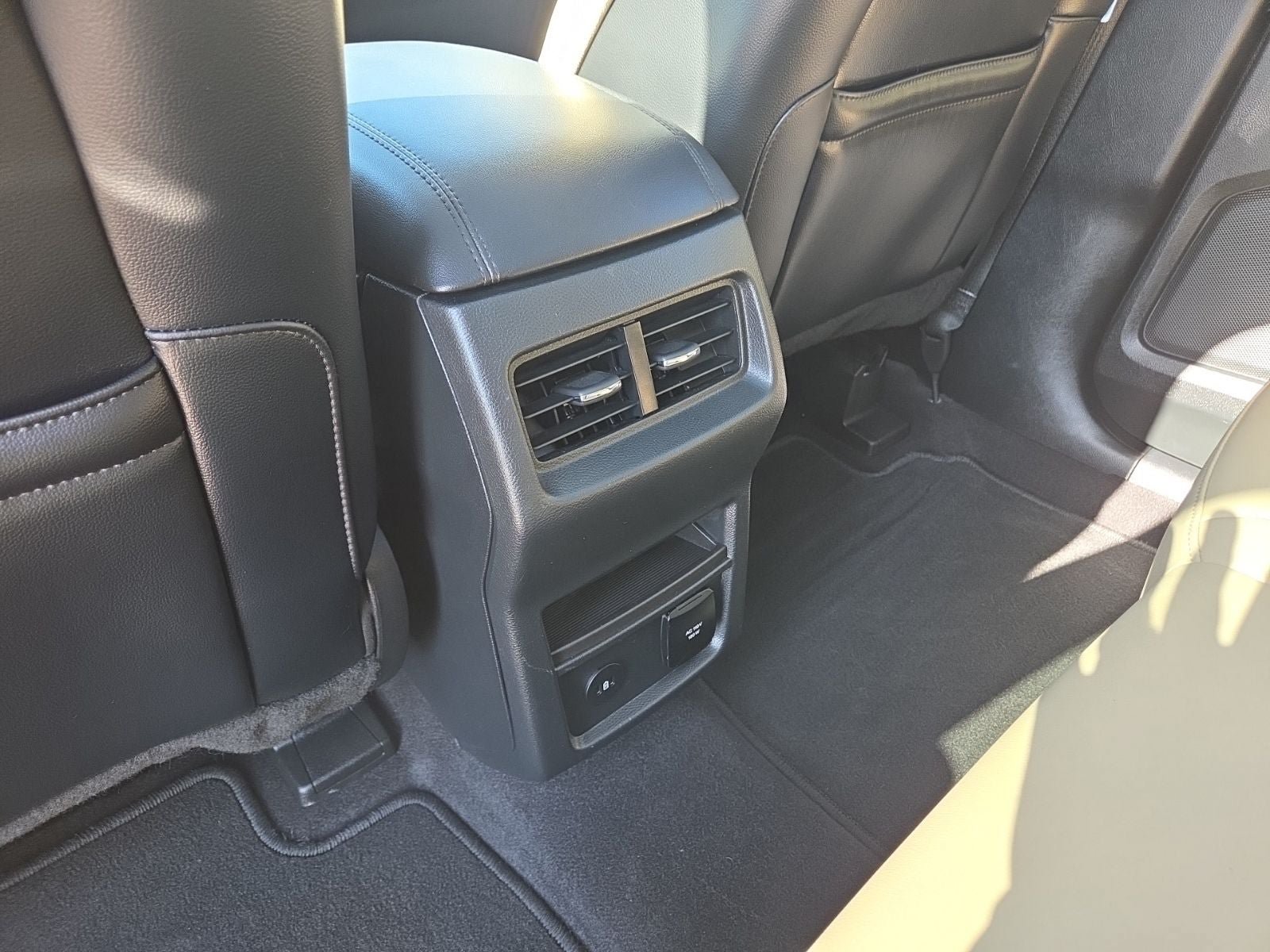 Certified 2023 Ford Edge SEL w/ Convenience Package AWD/4WD image 45
