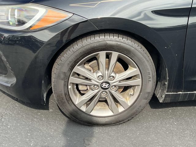 Used 2017 Hyundai Elantra SE FWD image 5