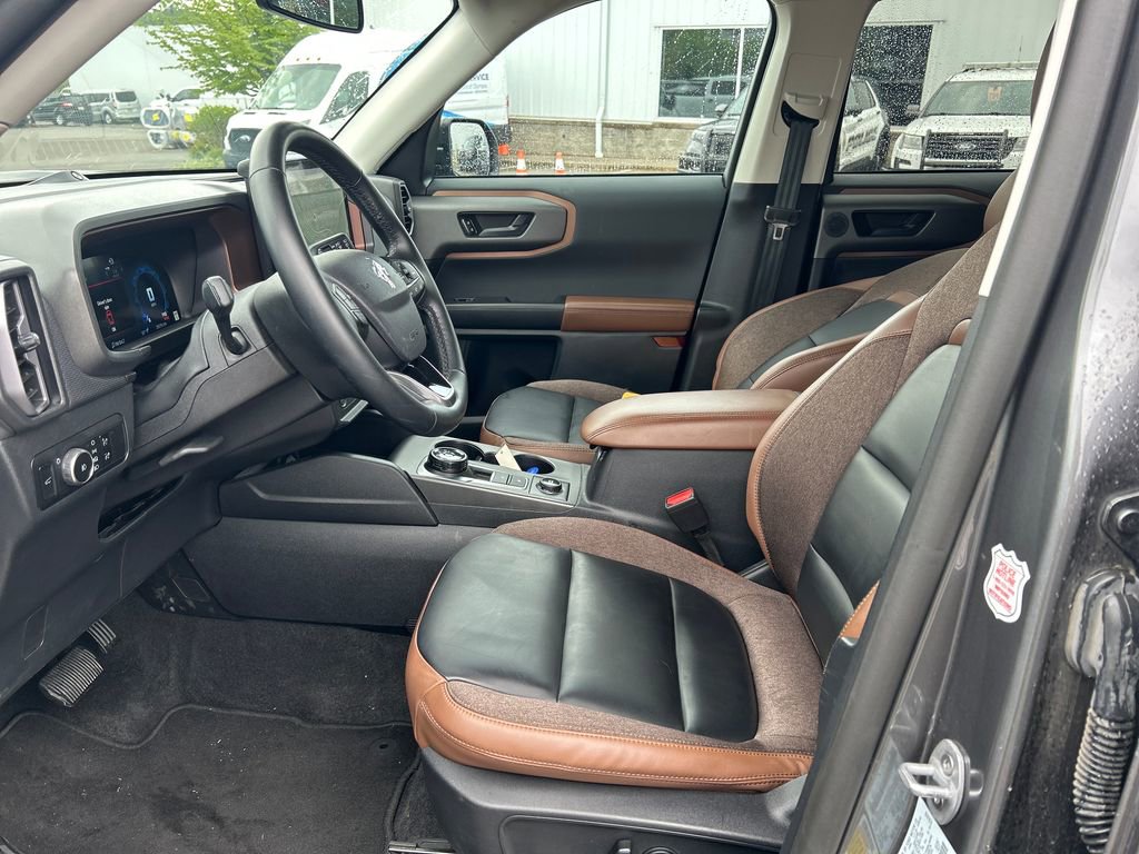 Certified 2025 Ford Bronco Sport Outer Banks w/ Outer Banks Tech Package+ AWD/4WD image 5