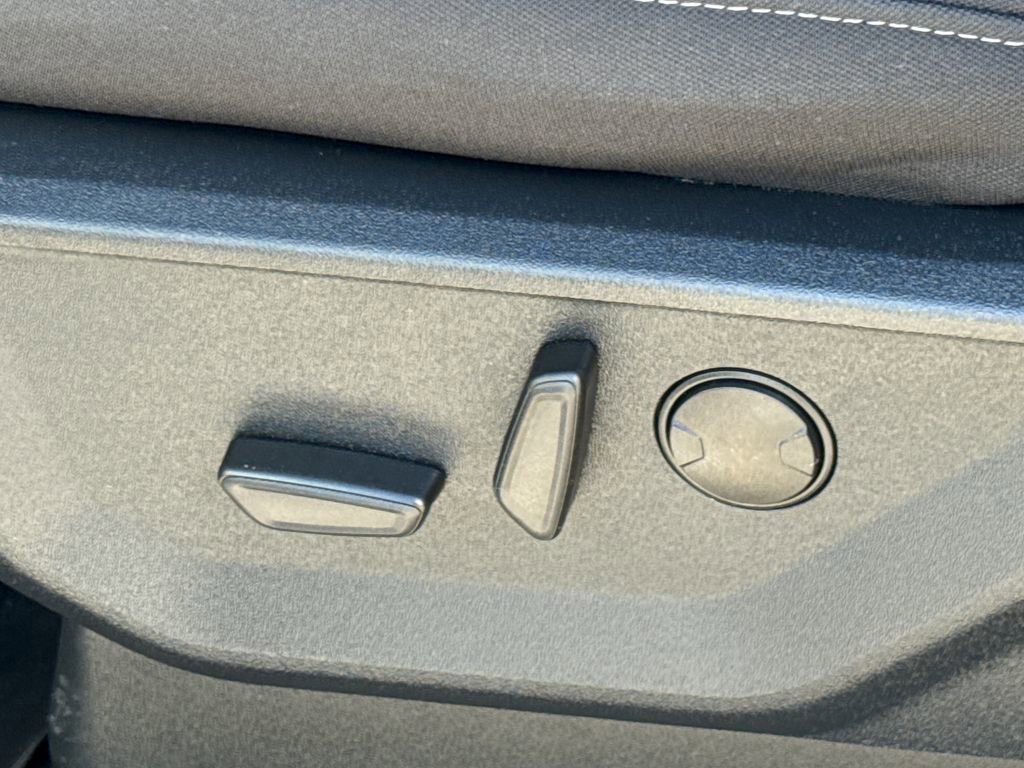 Certified 2023 Ford F150 XLT w/ Equipment Group 302A High image 26