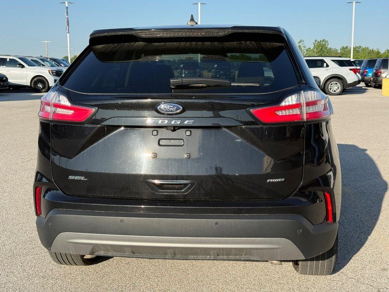 Certified 2024 Ford Edge SEL image 4