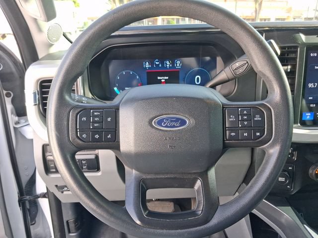 Certified 2024 Ford F250 XLT w/ XLT Premium Package AWD/4WD image 15