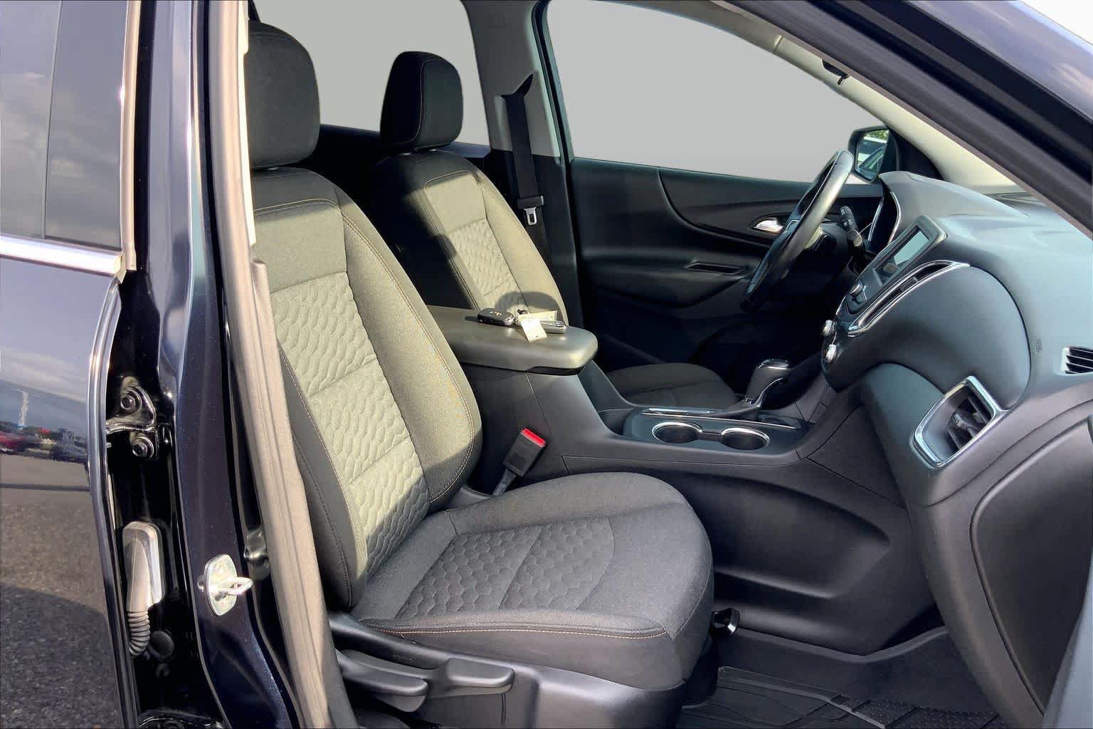 Used 2020 Chevrolet Equinox LT FWD image 9
