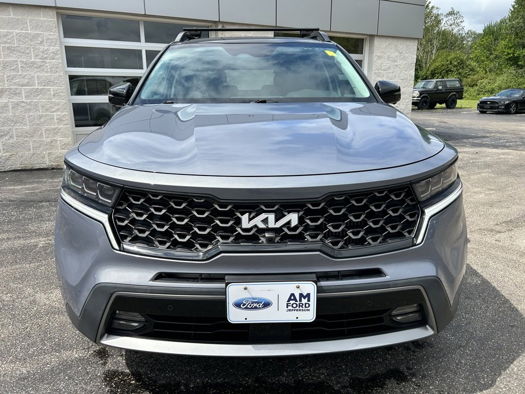 Used 2022 Kia Sorento SX Prestige image 2