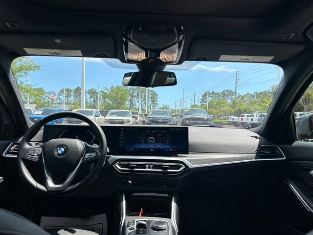 Used 2023 BMW 330i Sedan RWD image 16