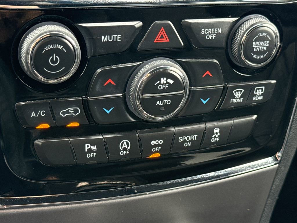 Used 2019 Jeep Grand Cherokee Limited X image 23