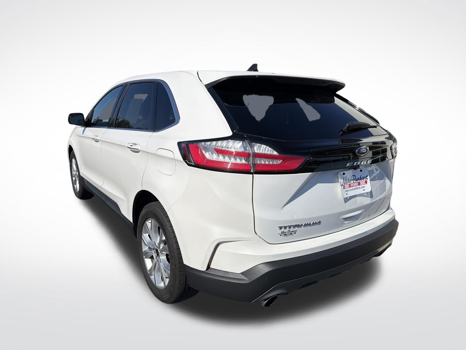 Certified 2023 Ford Edge Titanium w/ Equipment Group 301A AWD/4WD image 14