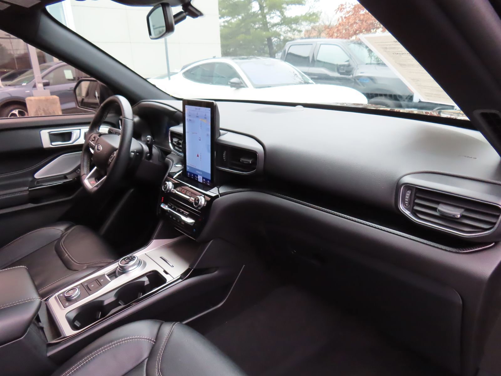 Certified 2023 Ford Explorer ST w/ Equipment Group 401A image 17