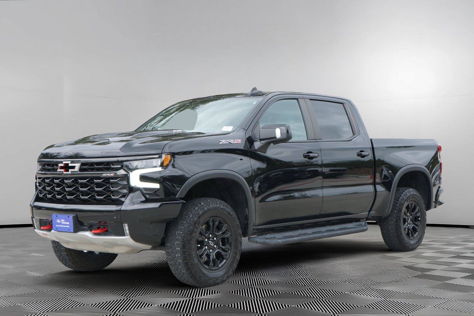 Used 2024 Chevrolet Silverado 1500 ZR2 w/ Technology Package AWD/4WD image 7