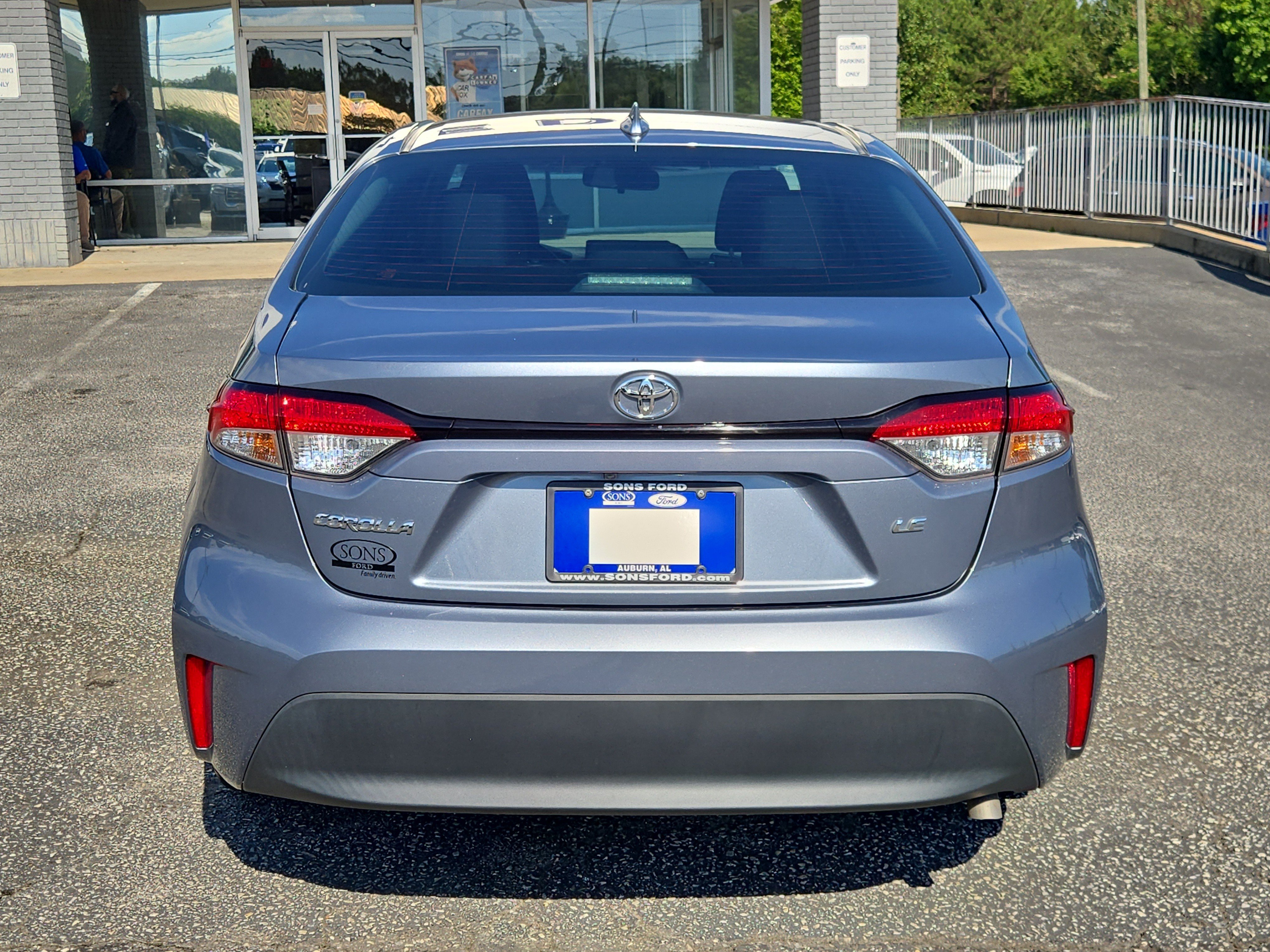 Used 2024 Toyota Corolla LE FWD image 8