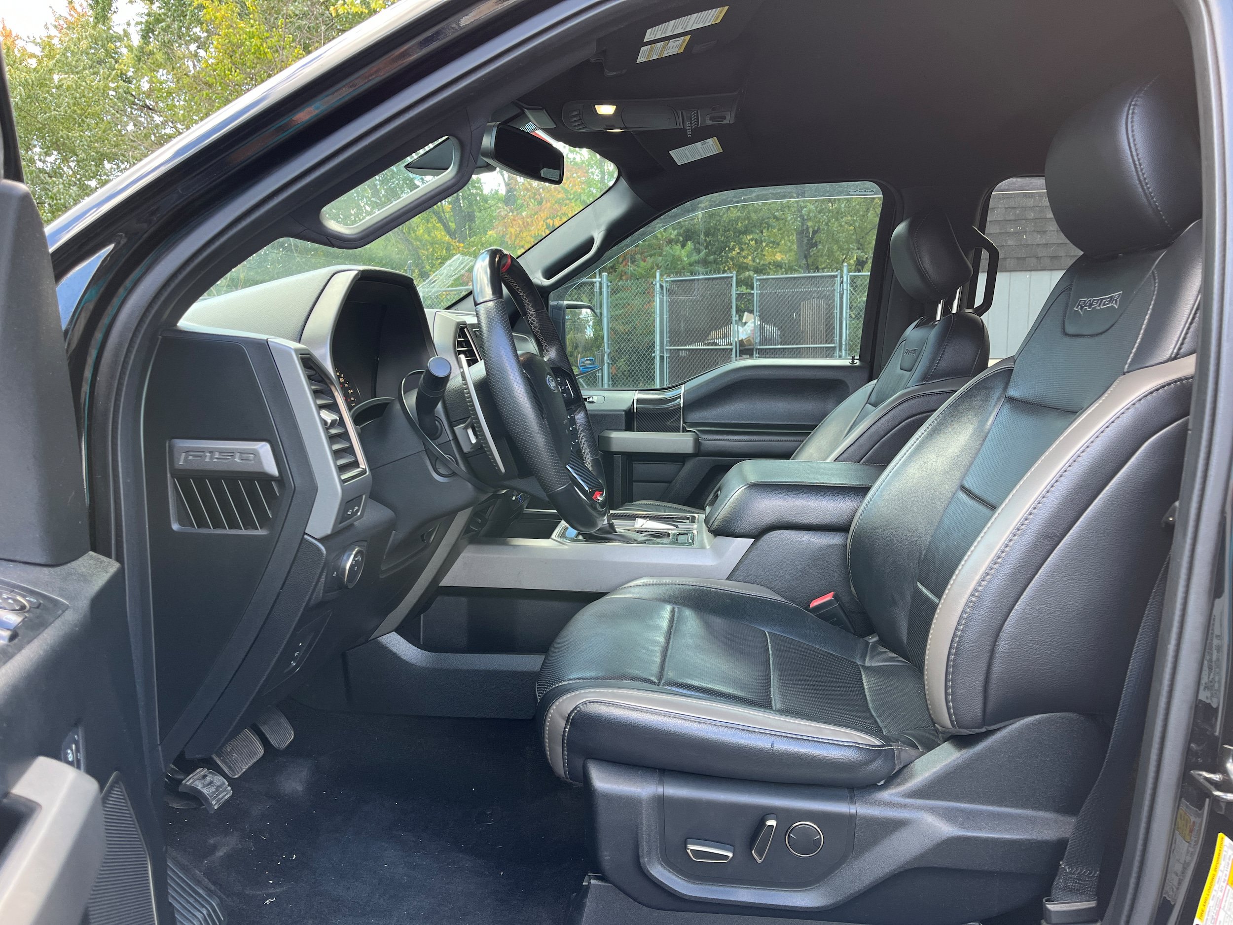 Certified 2018 Ford F150 Raptor w/ Equipment Group 802A Luxury AWD/4WD image 13