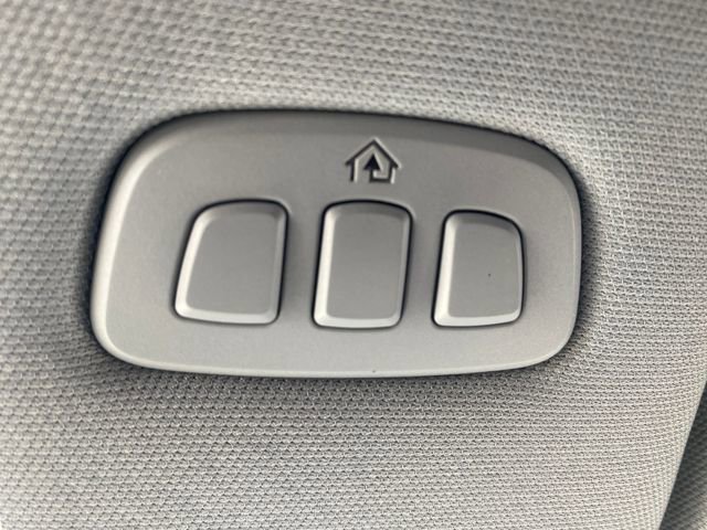 Certified 2022 Ford Explorer Limited w/ Equipment Group 301A image 31