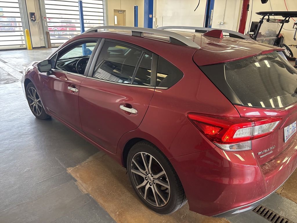 Used 2018 Subaru Impreza 2.0i Limited AWD/4WD image 2