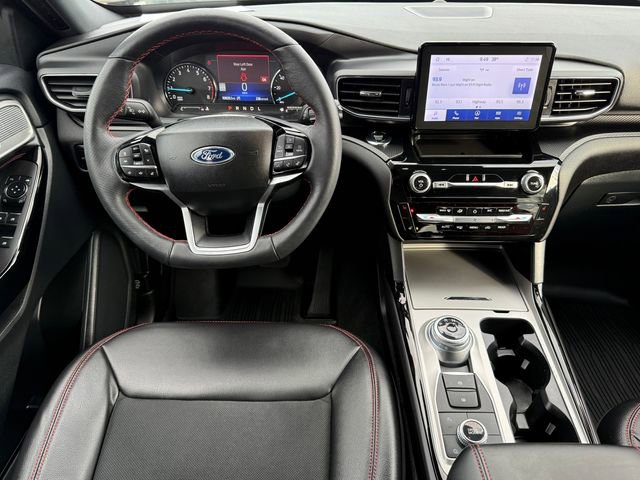Certified 2023 Ford Explorer ST-Line w/ Class IV Trailer Tow Package image 8